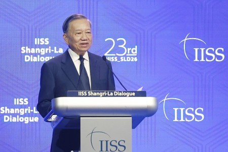 Chủ động kiến tạo hòa bình - ổn định - phát triển trong một thế giới nhiều biến động