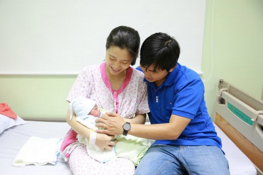 Chế độ thai sản đối với lao động nam có vợ sinh con?