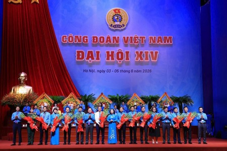 Bế mạc Đại hội XIV Công đoàn Việt Nam thành công tốt đẹp