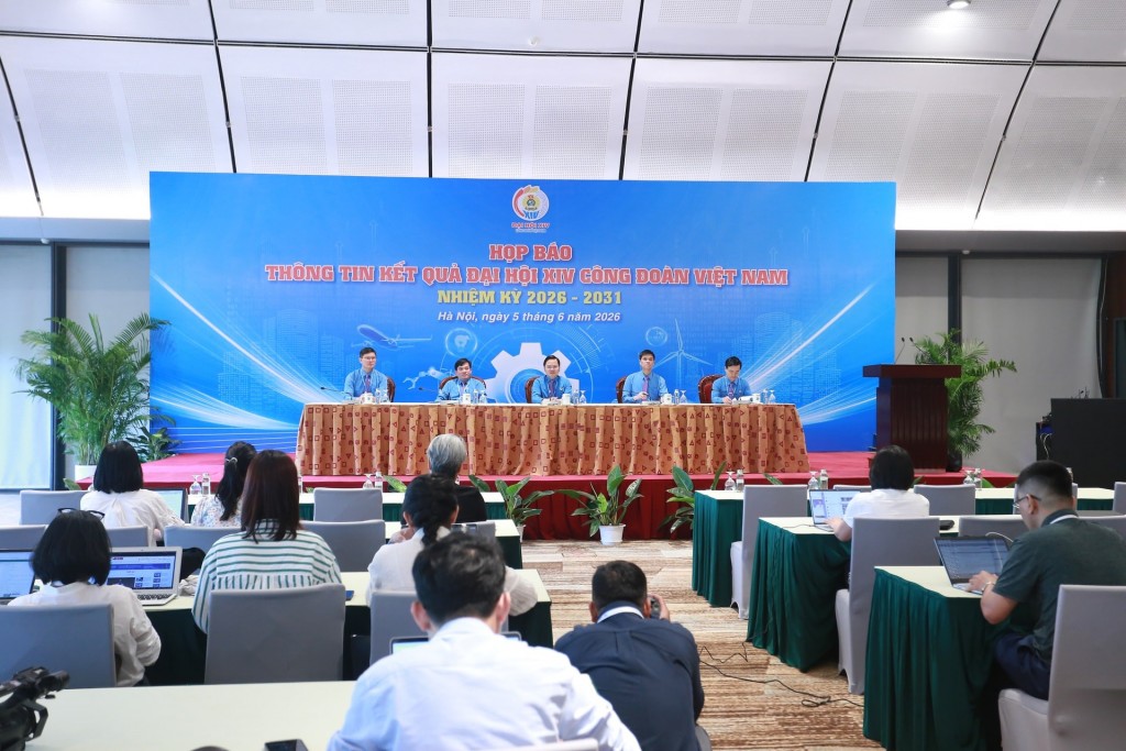 Đẩy mạnh phát triển nhà ở công nhân, nghiên cứu đề xuất “lương đủ sống”