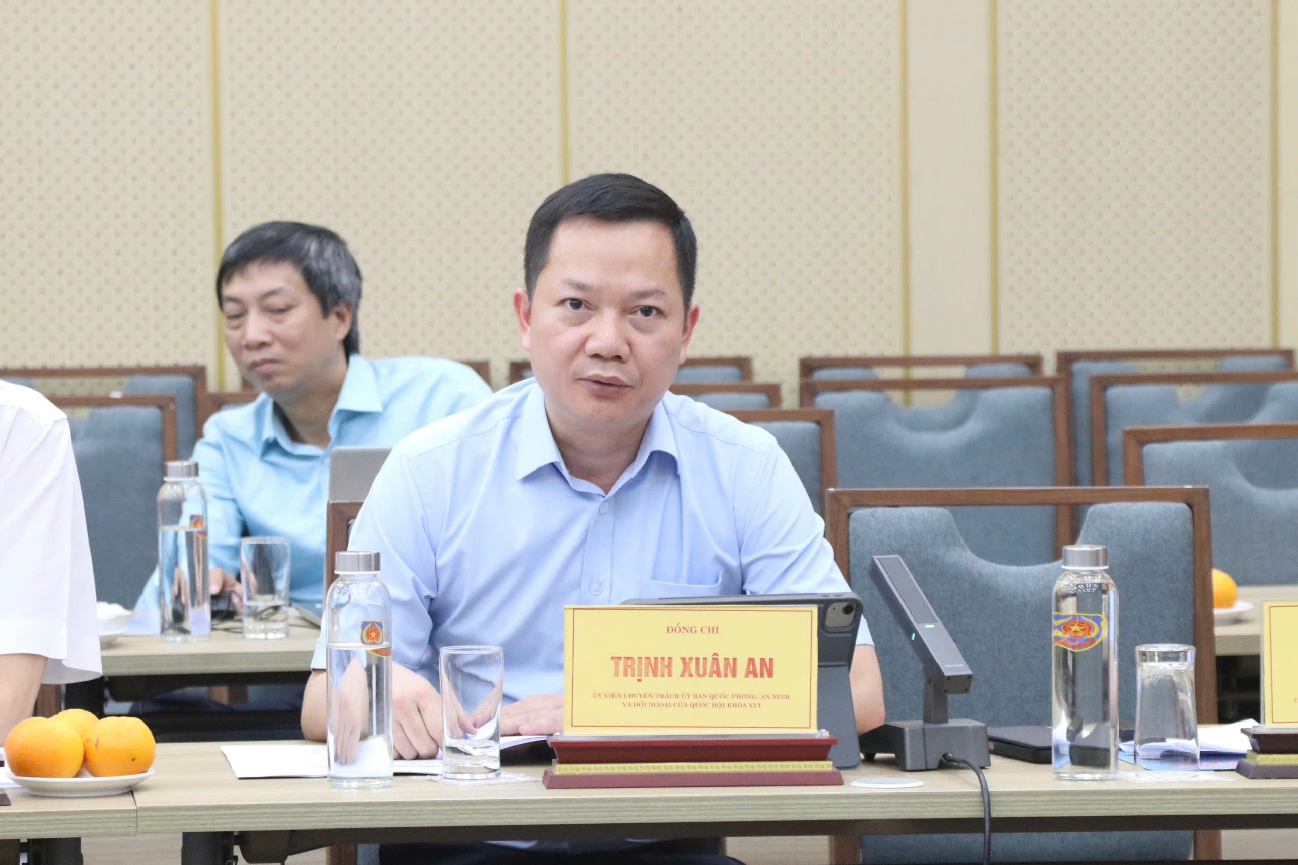 Tiếp tục hoàn thiện thể chế, nâng cao hiệu lực, hiệu quả hoạt động của chính quyền địa phương 02 cấp