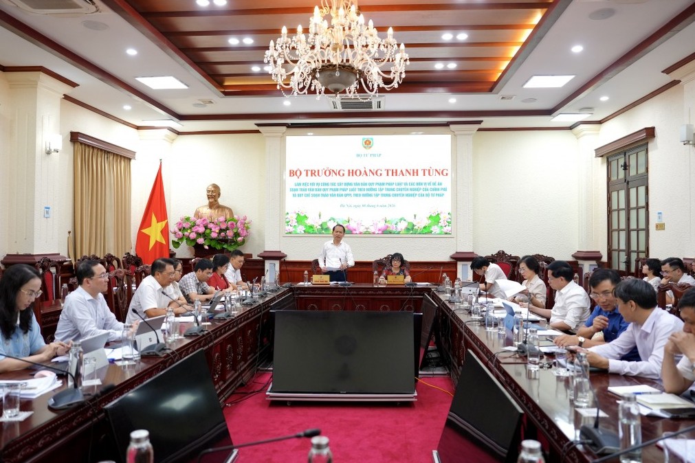 Đề xuất thí điểm mô hình soạn thảo văn bản quy phạm pháp luật tập trung trên toàn quốc