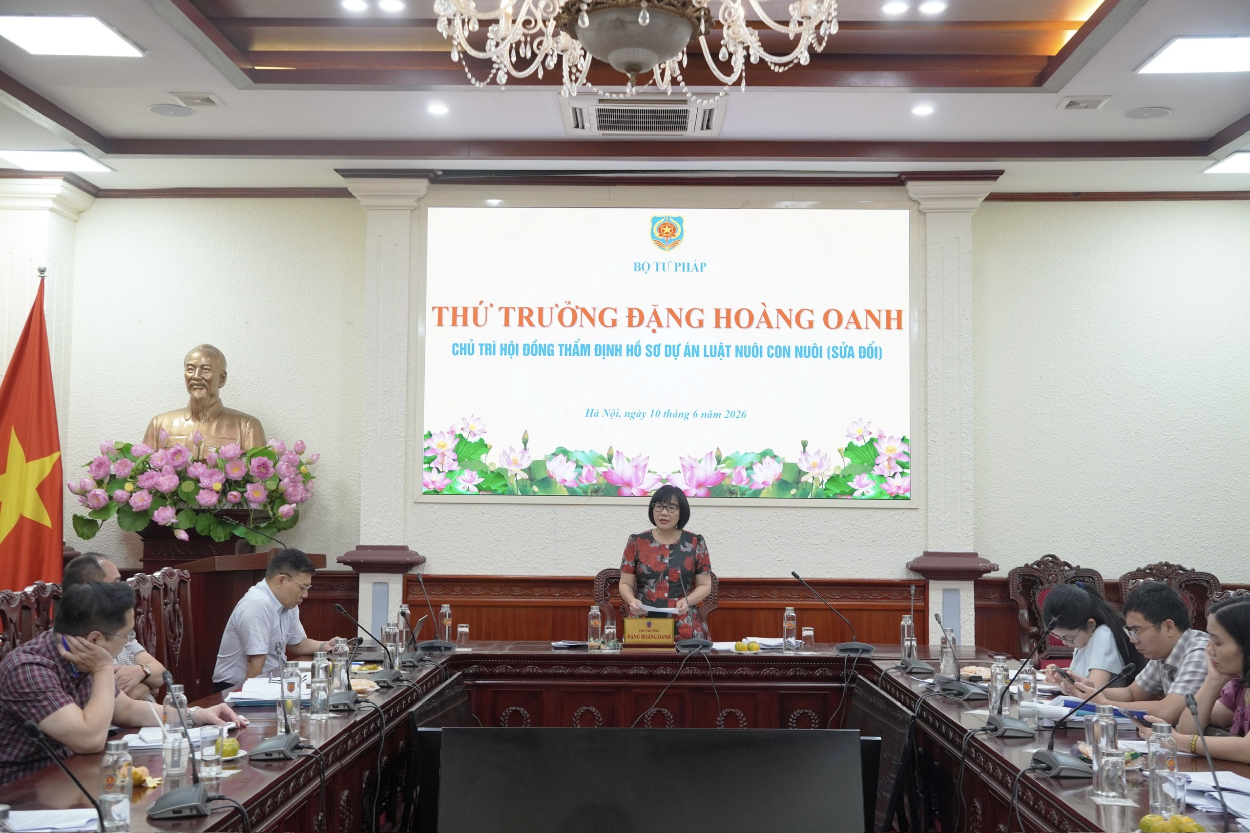 Hoàn thiện cơ chế pháp lý về nuôi con nuôi bảo đảm tốt hơn quyền và lợi ích của trẻ em