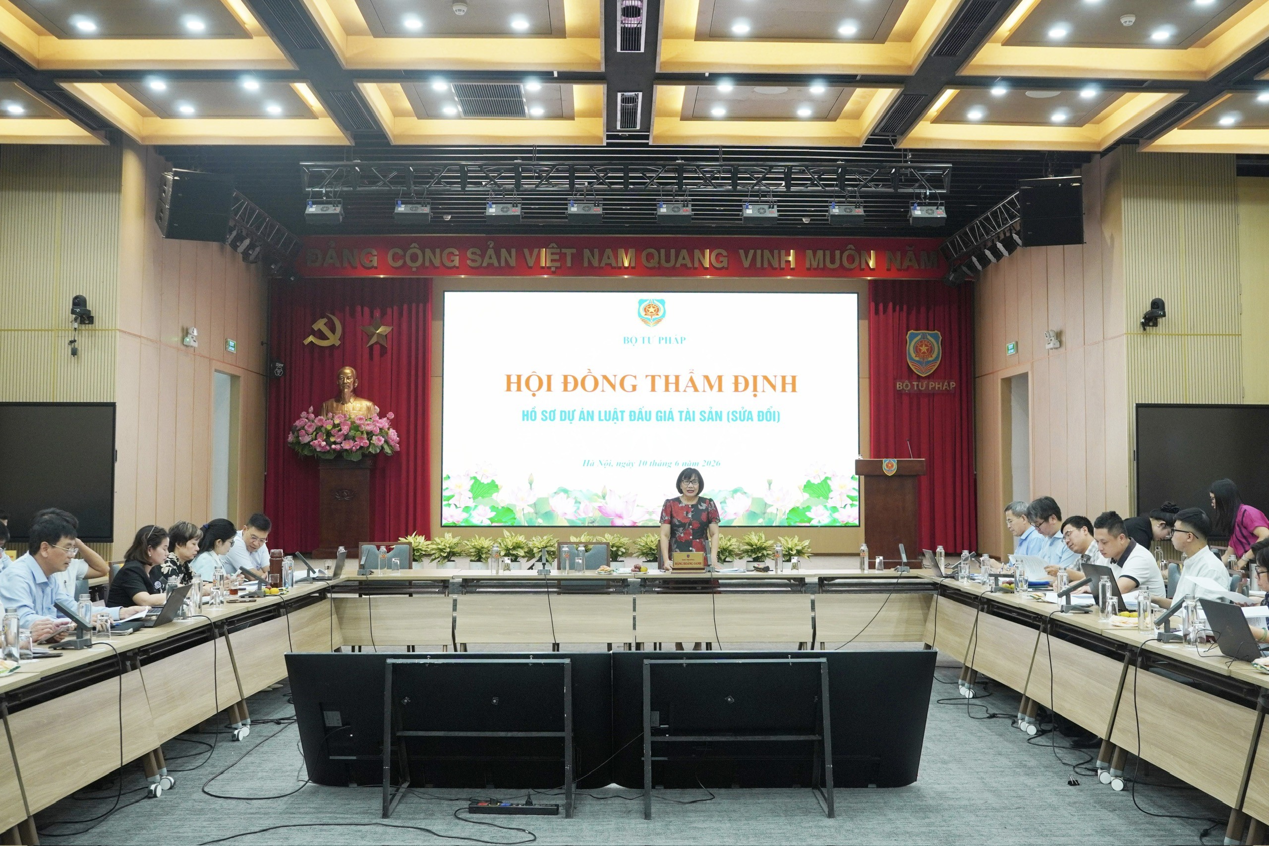 Dự án Luật Đấu giá tài sản (sửa đổi): Nâng cao tính chuyên nghiệp, trách nhiệm của tổ chức hành nghề đấu giá tài sản