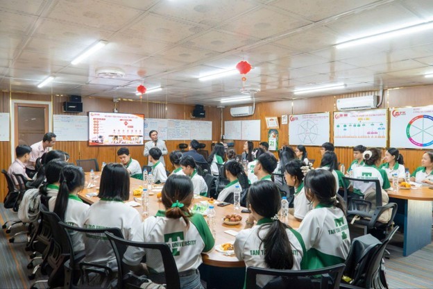 Trường Đại học Tân Tạo: Đổi mới chiến lược, khẳng định uy tín và chất lượng đào tạo bền vững