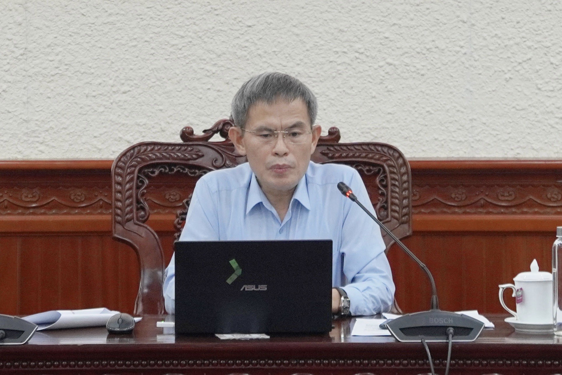 Hoàn thiện hành lang pháp lý đồng bộ, thống nhất về luật sư công
