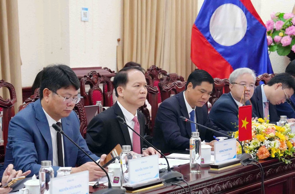 Bộ Tư pháp Việt Nam và Lào thống nhất nhiều định hướng hợp tác trọng tâm