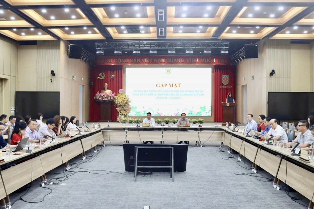 Bộ Tư pháp gặp mặt các nhà báo, phóng viên, biên tập viên nhân kỷ niệm 101 năm Ngày Báo chí Cách mạng Việt Nam