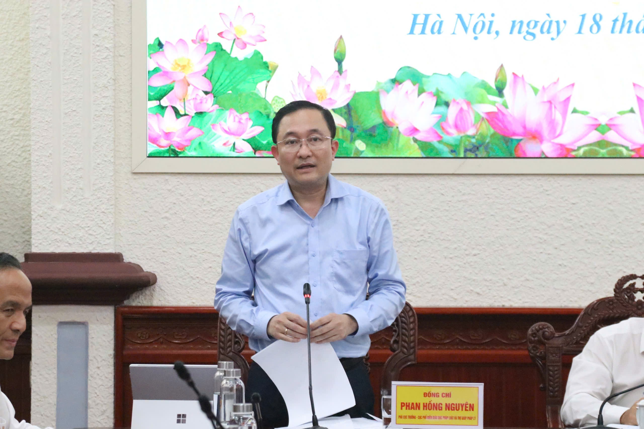 Xây dựng, hoàn thiện Cổng Pháp luật quốc gia phát triển xứng tầm
