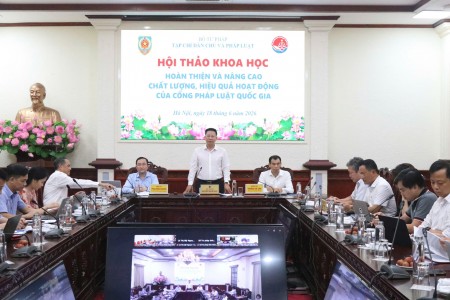 Xây dựng, hoàn thiện Cổng Pháp luật quốc gia phát triển xứng tầm