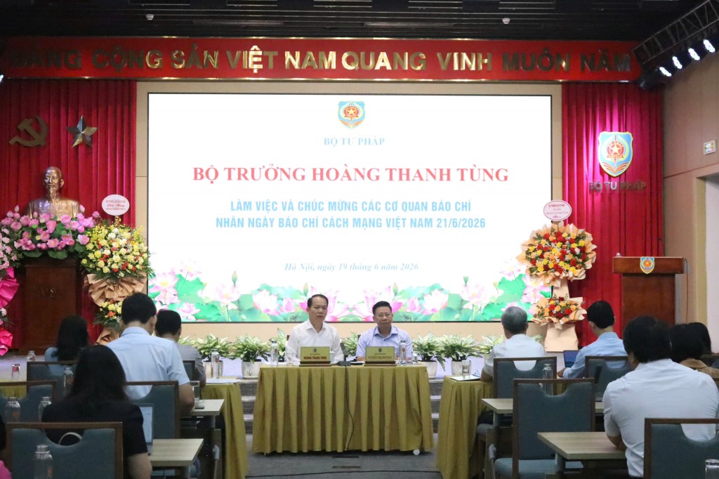 Đổi mới báo chí, xuất bản, đáp ứng yêu cầu truyền thông chính sách, pháp luật trong kỷ nguyên số