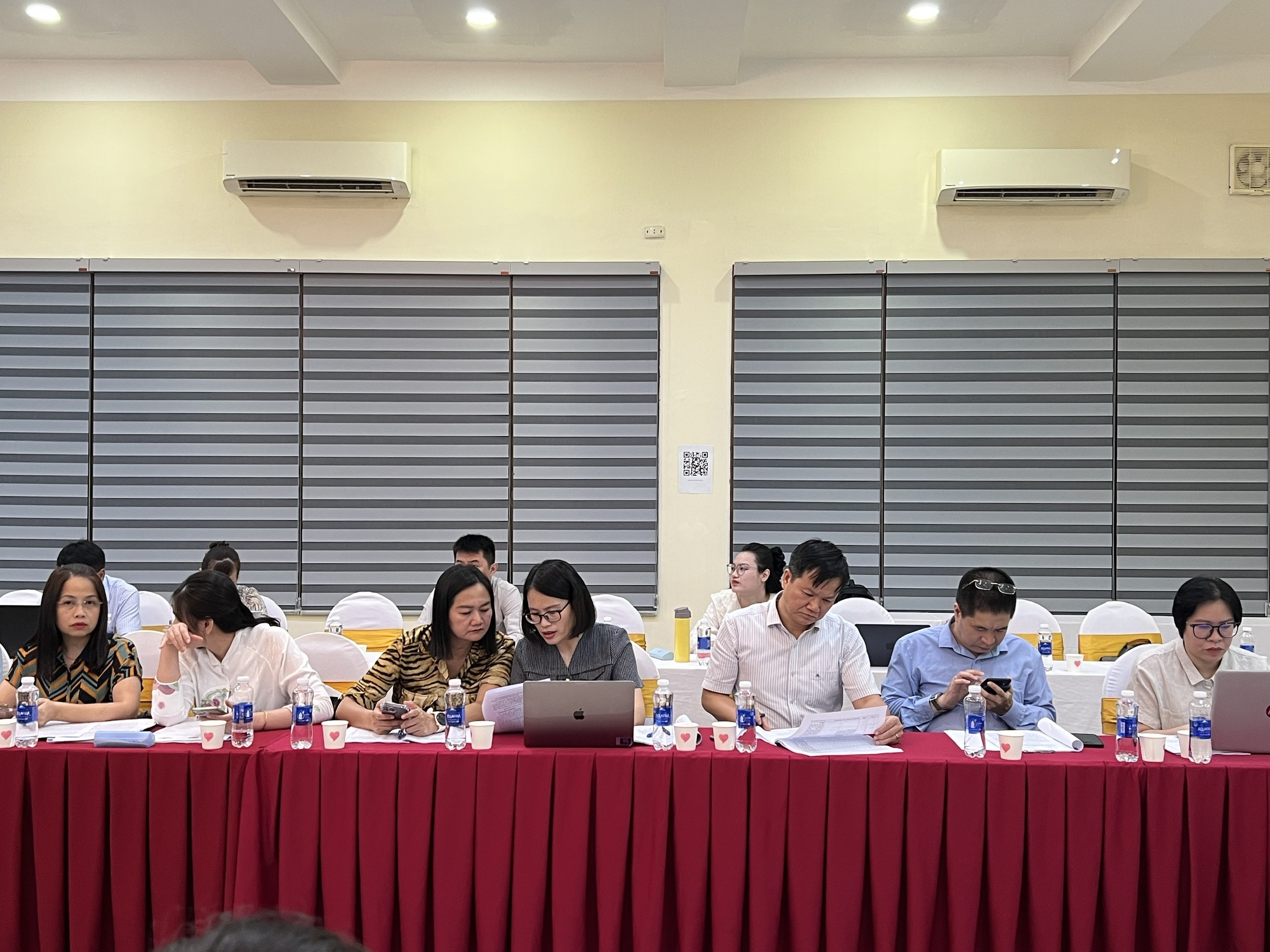 Khẩn trương thực hiện rà soát, xử lý văn bản quy phạm pháp luật nhằm bảo đảm hệ thống pháp luật phù hợp với tổ chức bộ máy mới