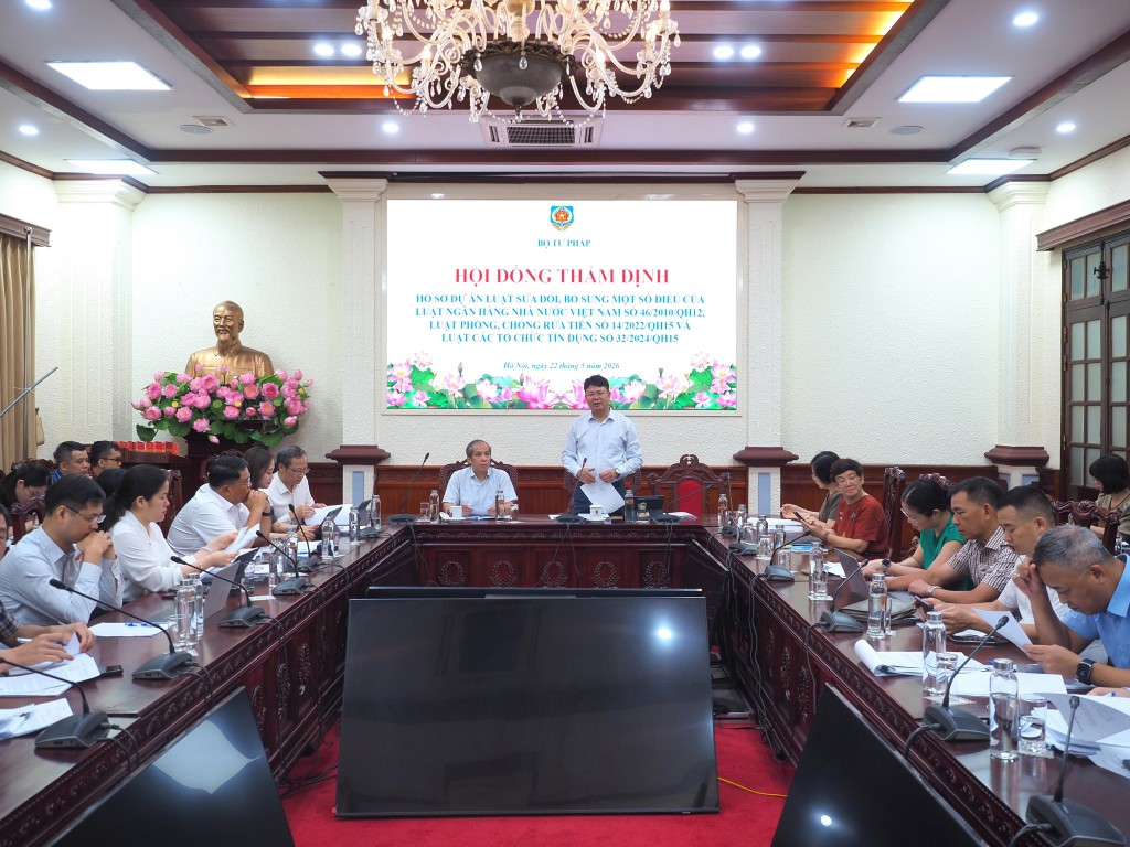 Rà soát cơ chế đặc thù trong lĩnh vực ngân hàng, bảo đảm an toàn hệ thống tài chính