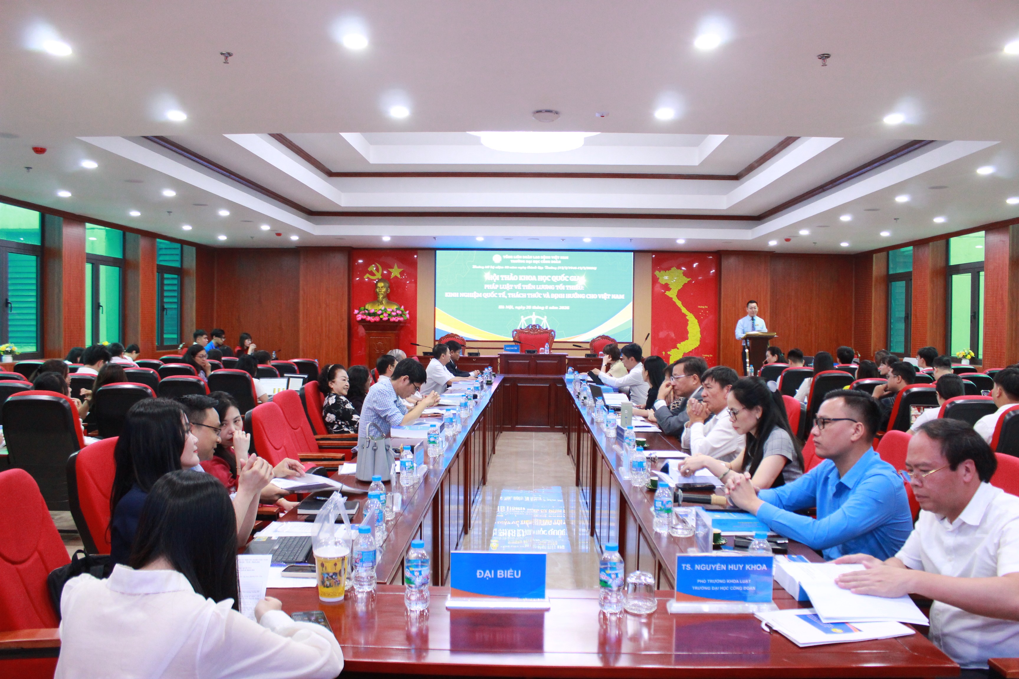 Định hướng hoàn thiện pháp luật về tiền lương tối thiểu trong bối cảnh phát triển mới