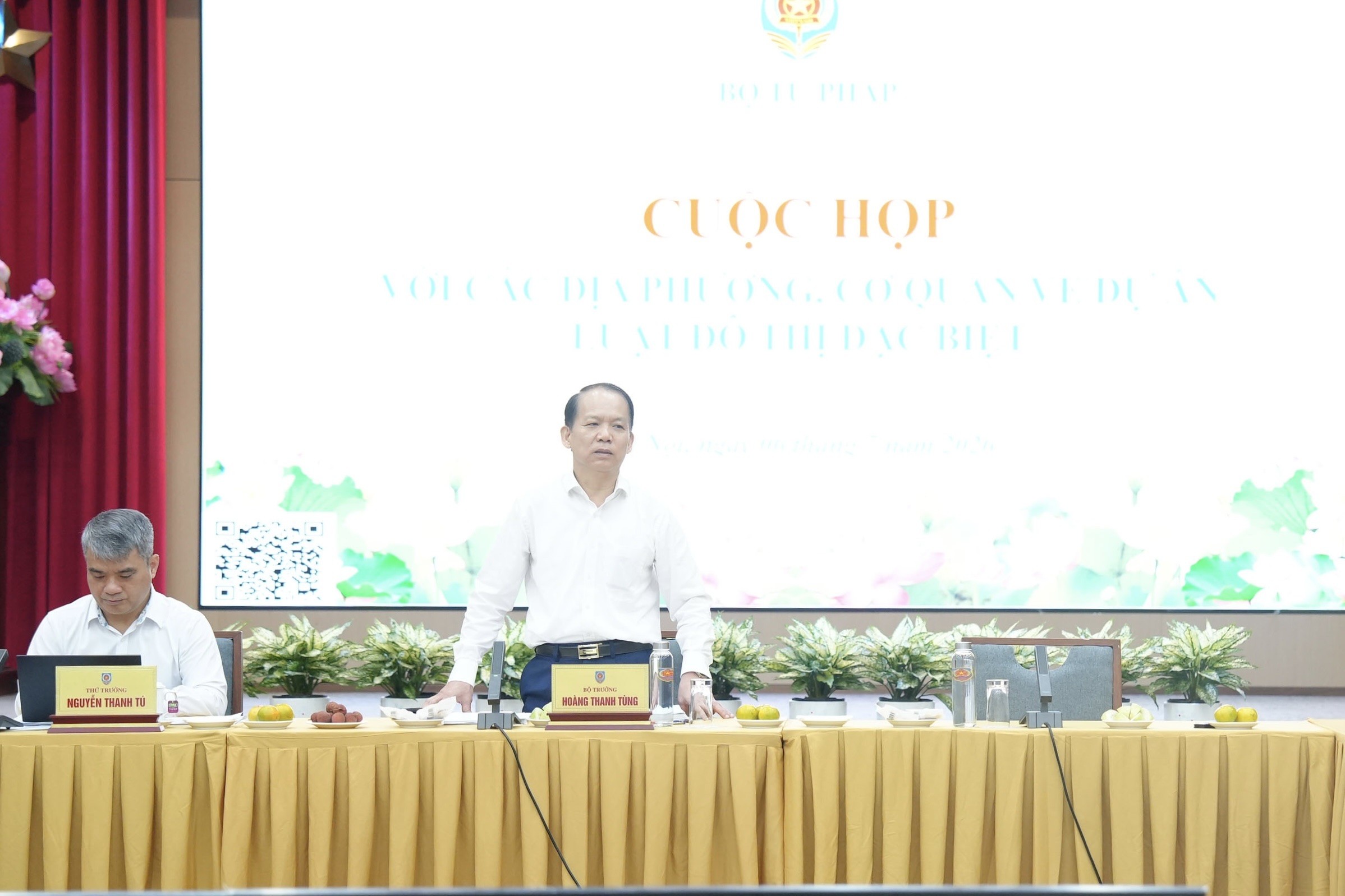 Bảo đảm chất lượng, tiến độ xây dựng dự án Luật Đô thị đặc biệt