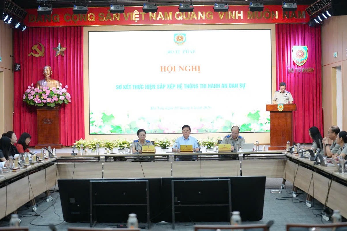 Hoàn thiện thể chế đáp ứng yêu cầu đổi mới mô hình hoạt động thi hành án dân sự trong kỷ nguyên mới