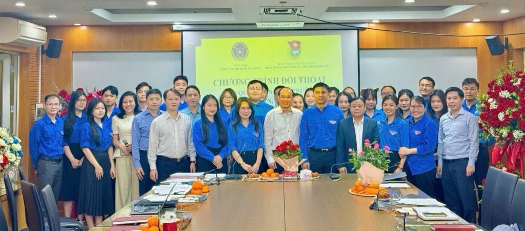 Vai trò và đóng góp của đoàn thanh niên trong Hệ thống Thi hành án dân sự qua 80 năm xây dựng và phát triển