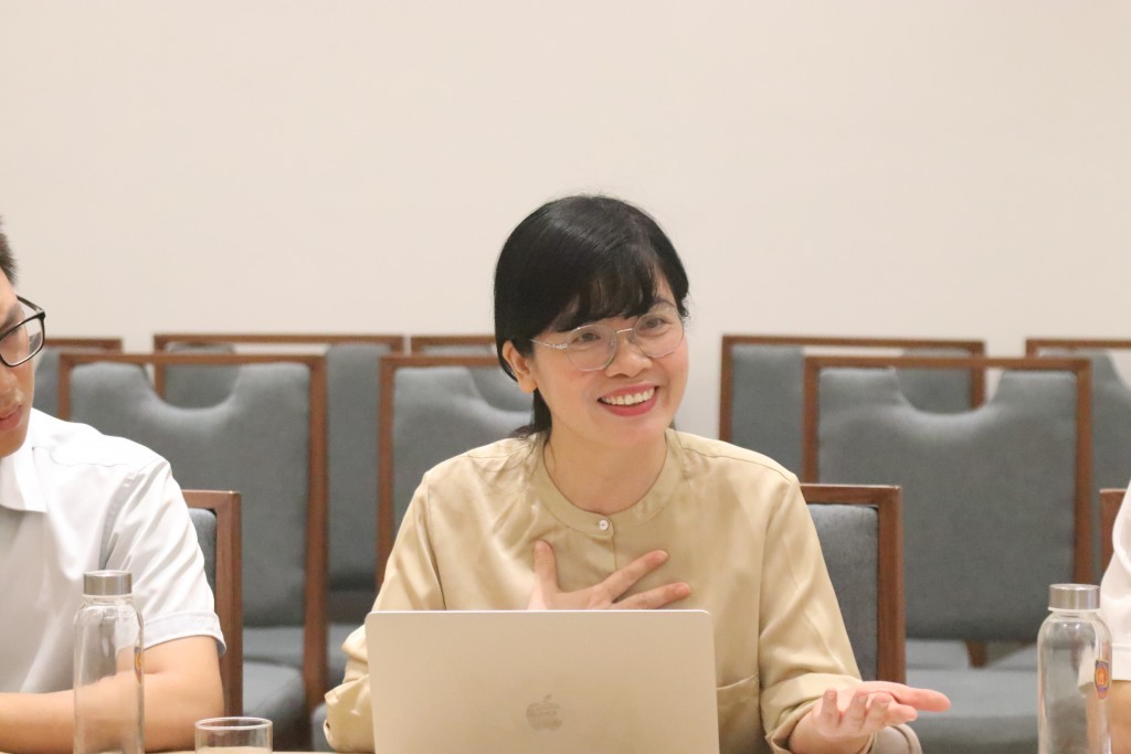 PGS.TS. Nguyễn Hoàng Anh, Phó Hiệu trưởng Trường Đại học Luật - Đại học Quốc gia Hà Nội phát biểu ý kiến tại Hội thảo