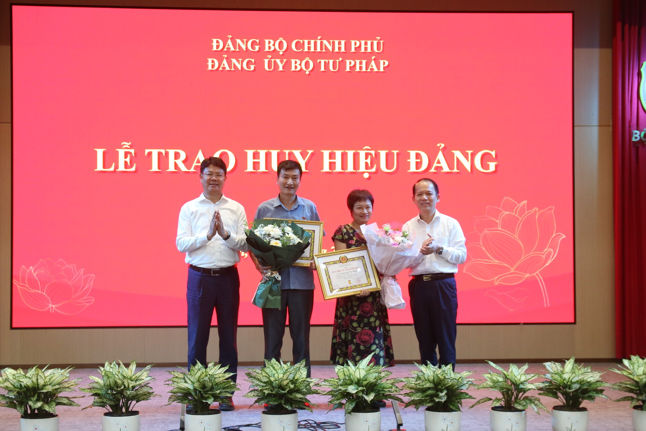 Đảng bộ Bộ Tư pháp tập trung thực hiện hiệu quả các nhiệm vụ trọng tâm 6 tháng cuối năm 2026