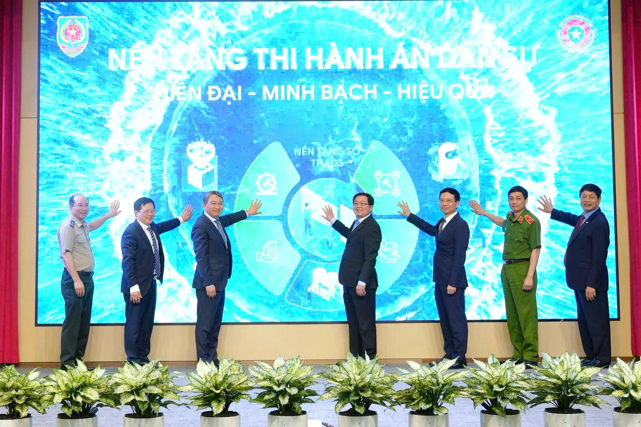 Phát huy truyền thống, đổi mới tư duy và nâng cao hiệu lực, hiệu quả công tác thi hành án dân sự góp phần xây dựng và hoàn thiện Nhà nước pháp quyền xã hội chủ nghĩa Việt Nam trong kỷ nguyên mới