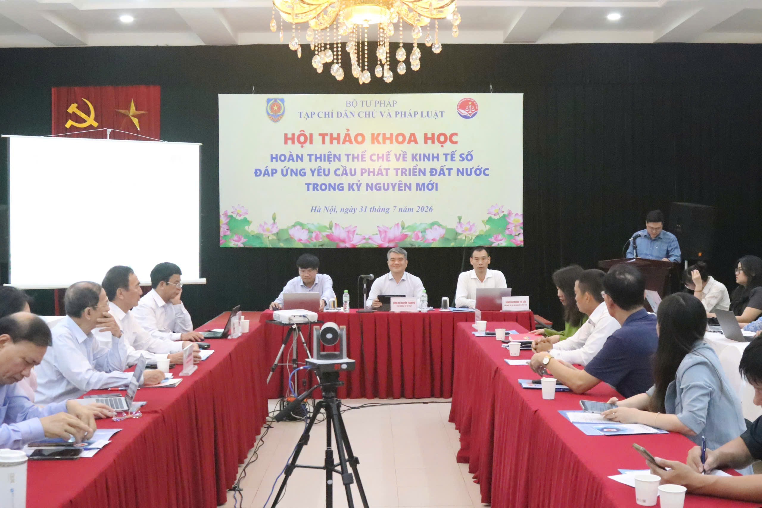 Tiếp tục hoàn thiện khung pháp lý về kinh tế số đồng bộ, an toàn, dễ tuân thủ, tạo lợi thế cạnh tranh quốc gia