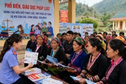 Dự thảo Luật Phổ biến, giáo dục pháp luật (sửa đổi) - Từ đổi mới chính sách đến yêu cầu tổ chức thực hiện