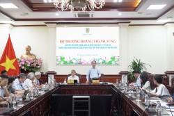 Xác định pháp luật là công cụ hiện thực hóa các mục tiêu phát triển của Đảng và Nhà nước