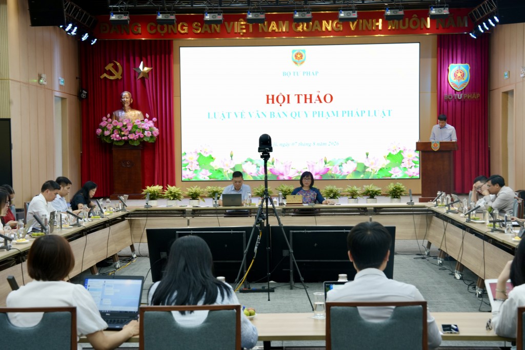 Đổi mới tư duy, xây dựng quy trình lập pháp, lập quy hiện đại, chuyên nghiệp