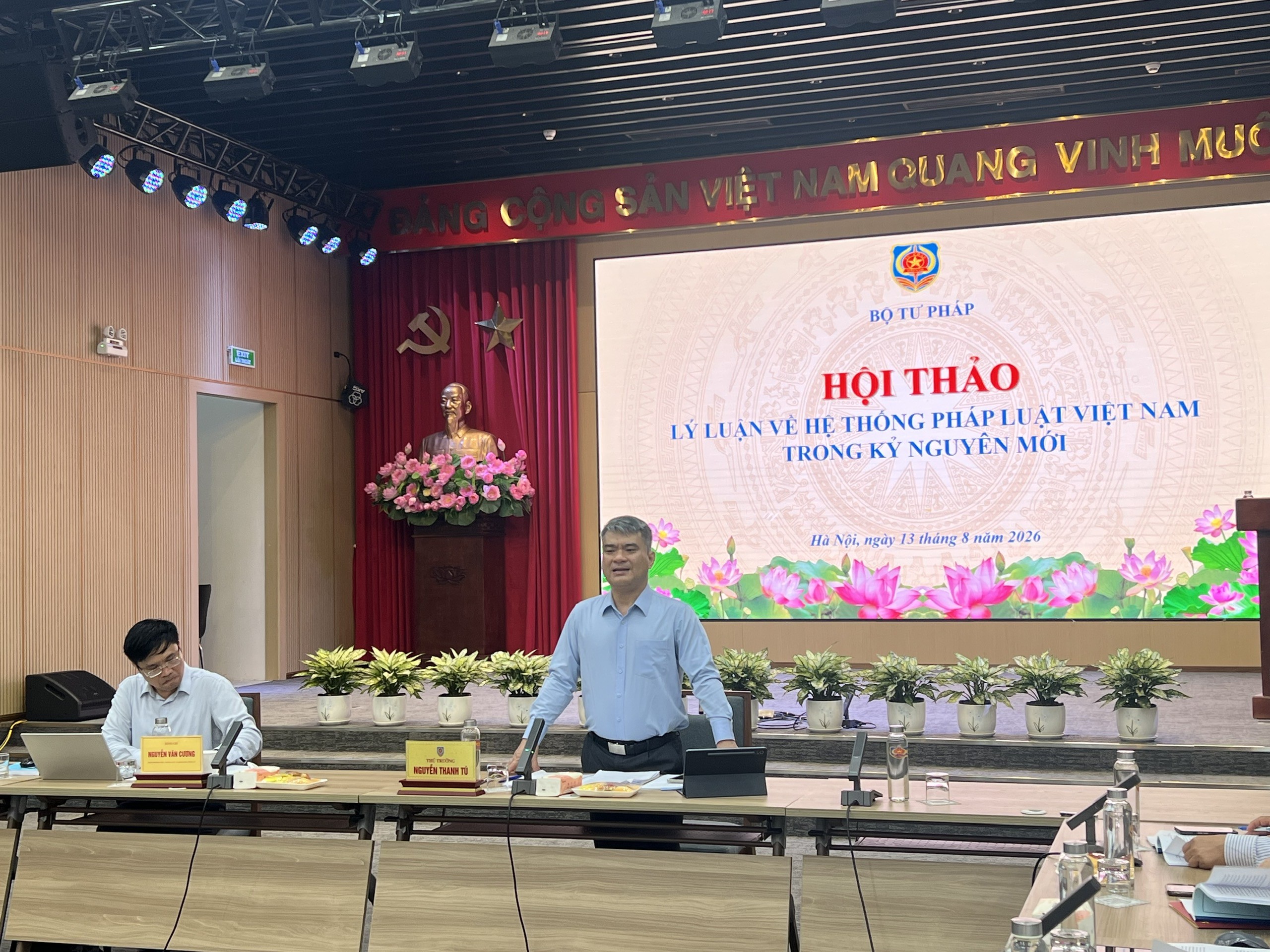 Tư duy, giá trị và yêu cầu mới trong hoàn thiện hệ thống pháp luật Việt Nam
