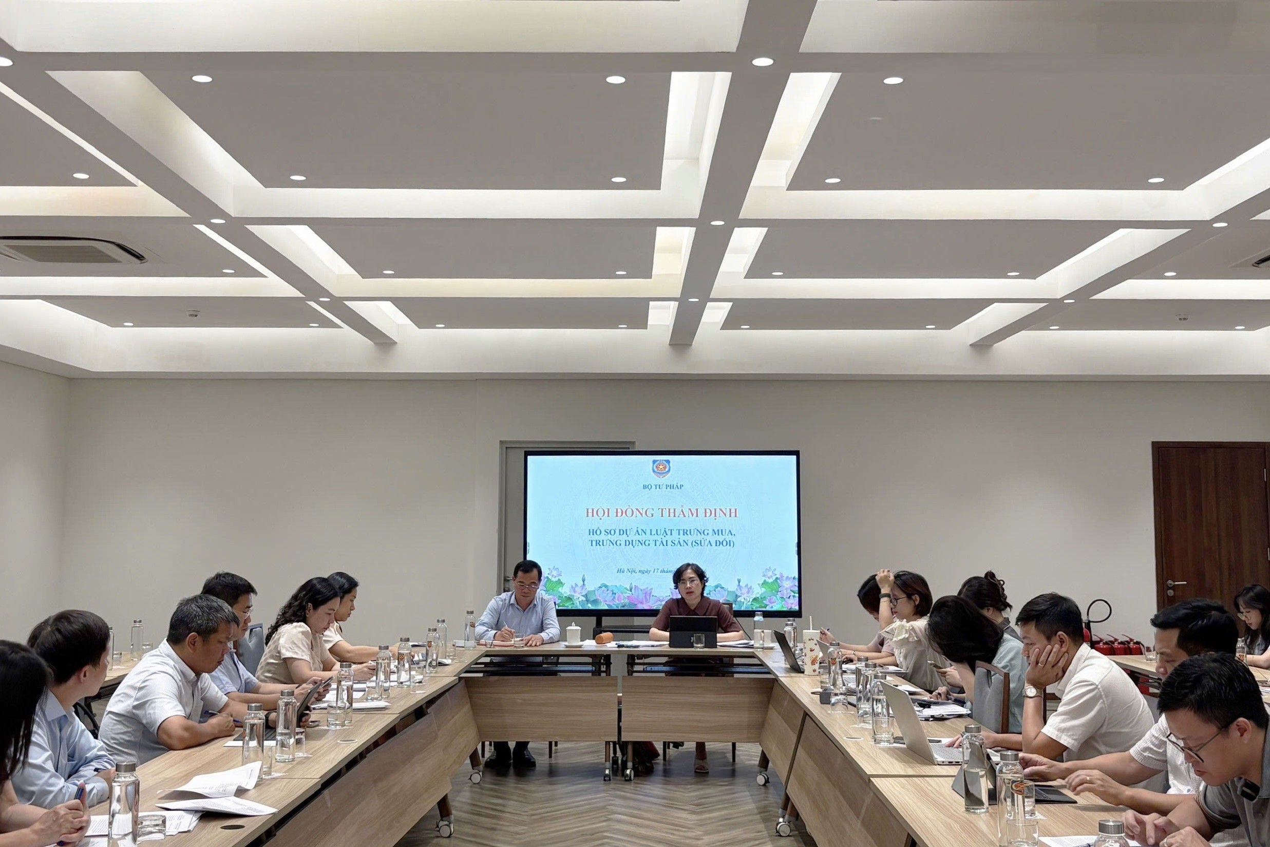 Hoàn thiện pháp luật trưng mua, trưng dụng tài sản