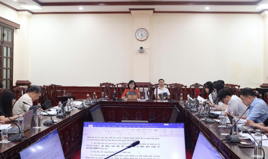 Xây dựng cơ sở pháp lý tái thiết kế quy trình quản lý hải quan