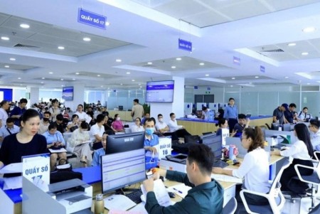 Quyết tâm đổi mới, hoàn thiện hệ thống chính trị và mô hình chính quyền địa phương hai cấp