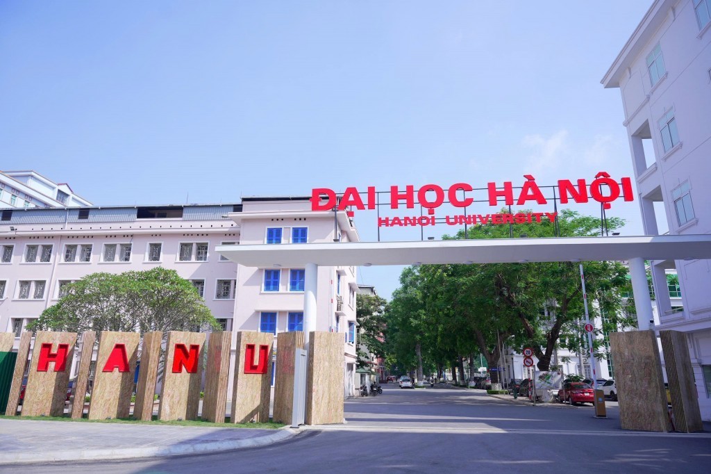Công tác phổ biến, giáo dục và thực hiện quy định pháp luật về phòng, chống tham nhũng, tiêu cực tại Trường Đại học Hà Nội