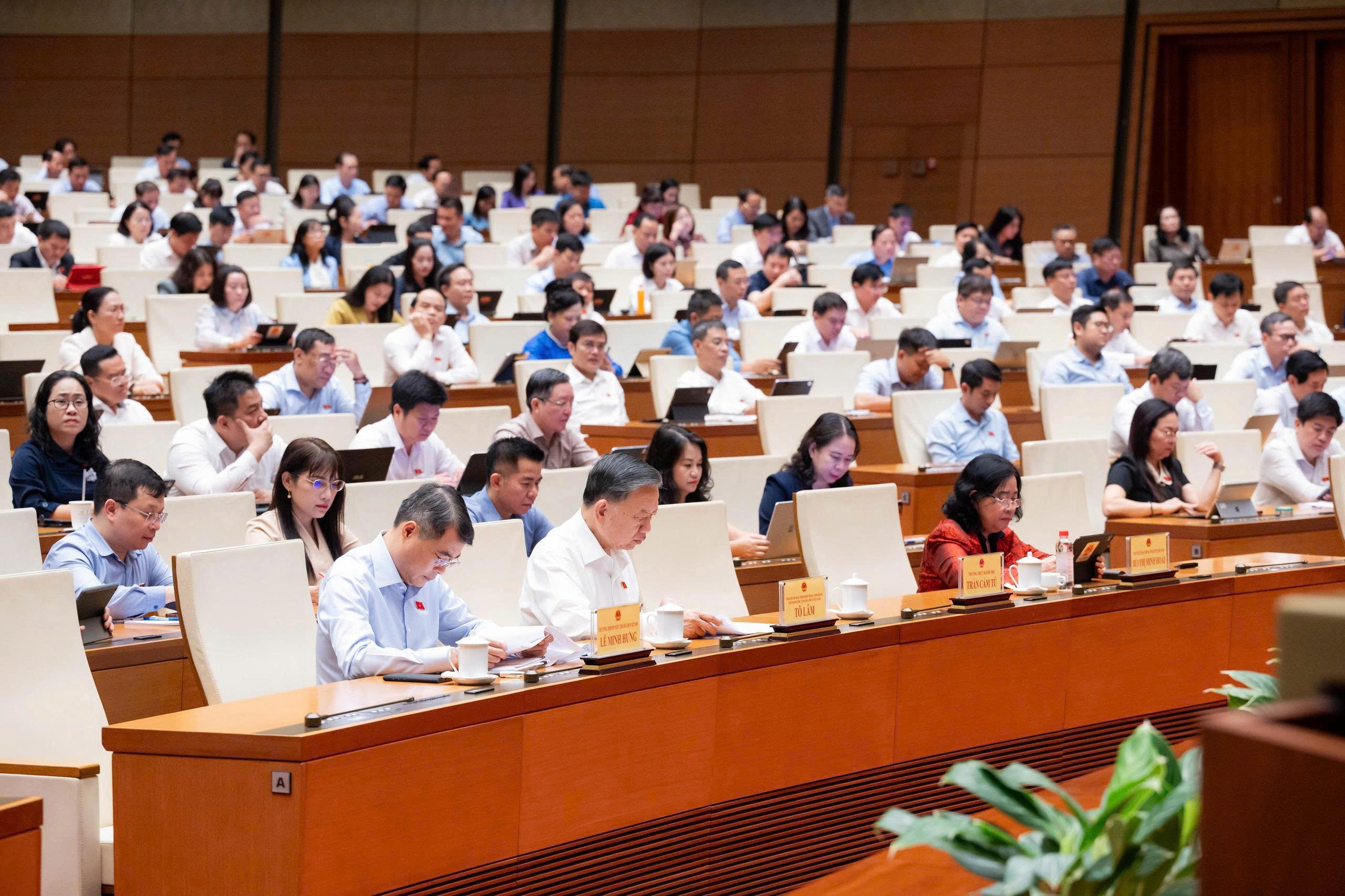 Luật Phổ biến, giáo dục pháp luật (sửa đổi) được thông qua với tỷ lệ tán thành cao