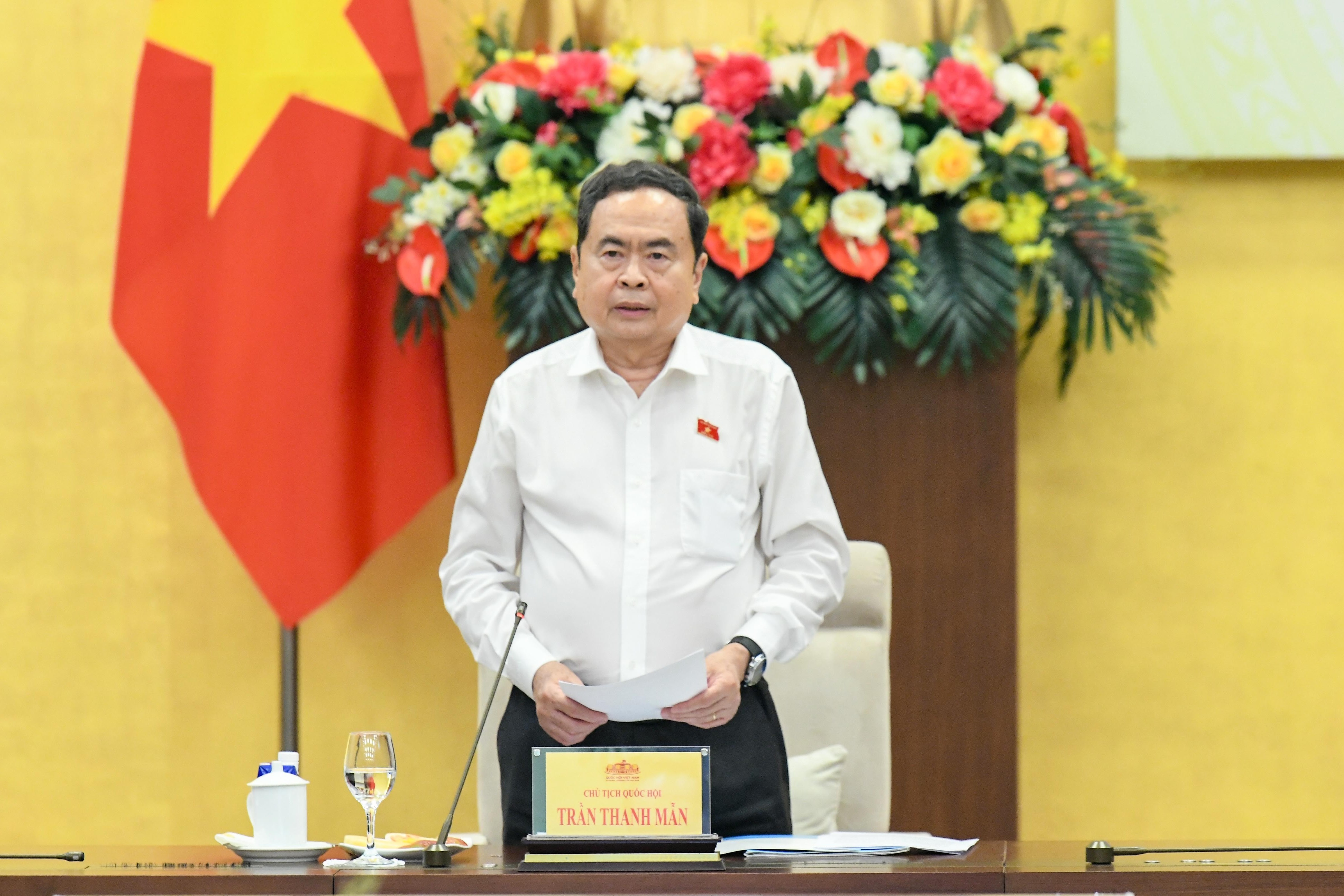 Tổ chức lại trình tự, đẩy sớm thời hạn hoàn thành tổng rà soát văn bản