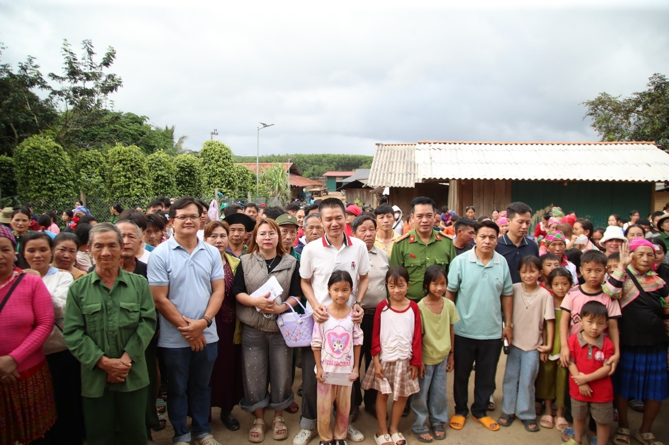 Doanh nhân Tạ Văn Thành: Lan tỏa trách nhiệm xã hội từ những hành trình thiện nguyện
