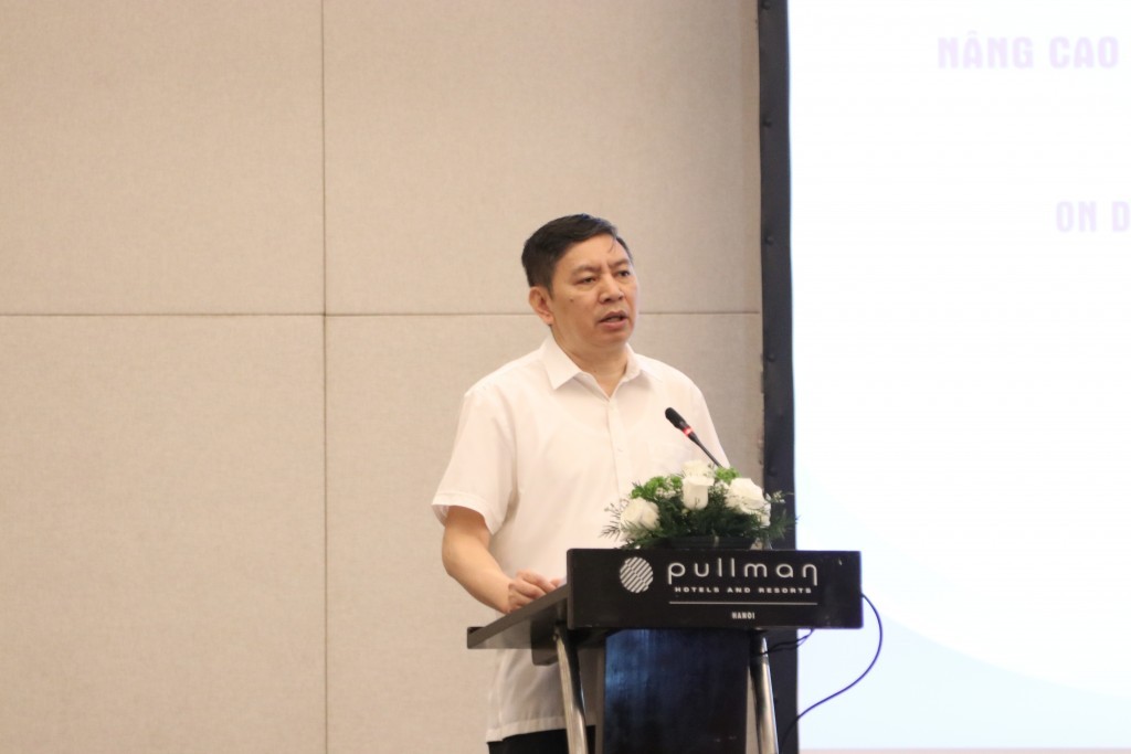 Xây dựng nguồn nhân lực chuyên nghiệp để kiến tạo thể chế