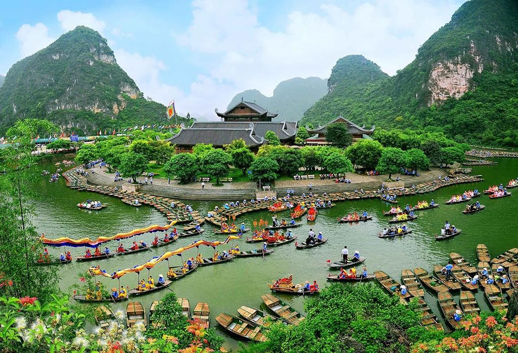 TỪ “NỀN TẢNG TINH THẦN” ĐẾN “NGUỒN LỰC PHÁT TRIỂN”: CHUYỂN ĐỔI TƯ DUY VỀ VĂN HÓA THEO NGHỊ QUYẾT SỐ 80-NQ/TW
