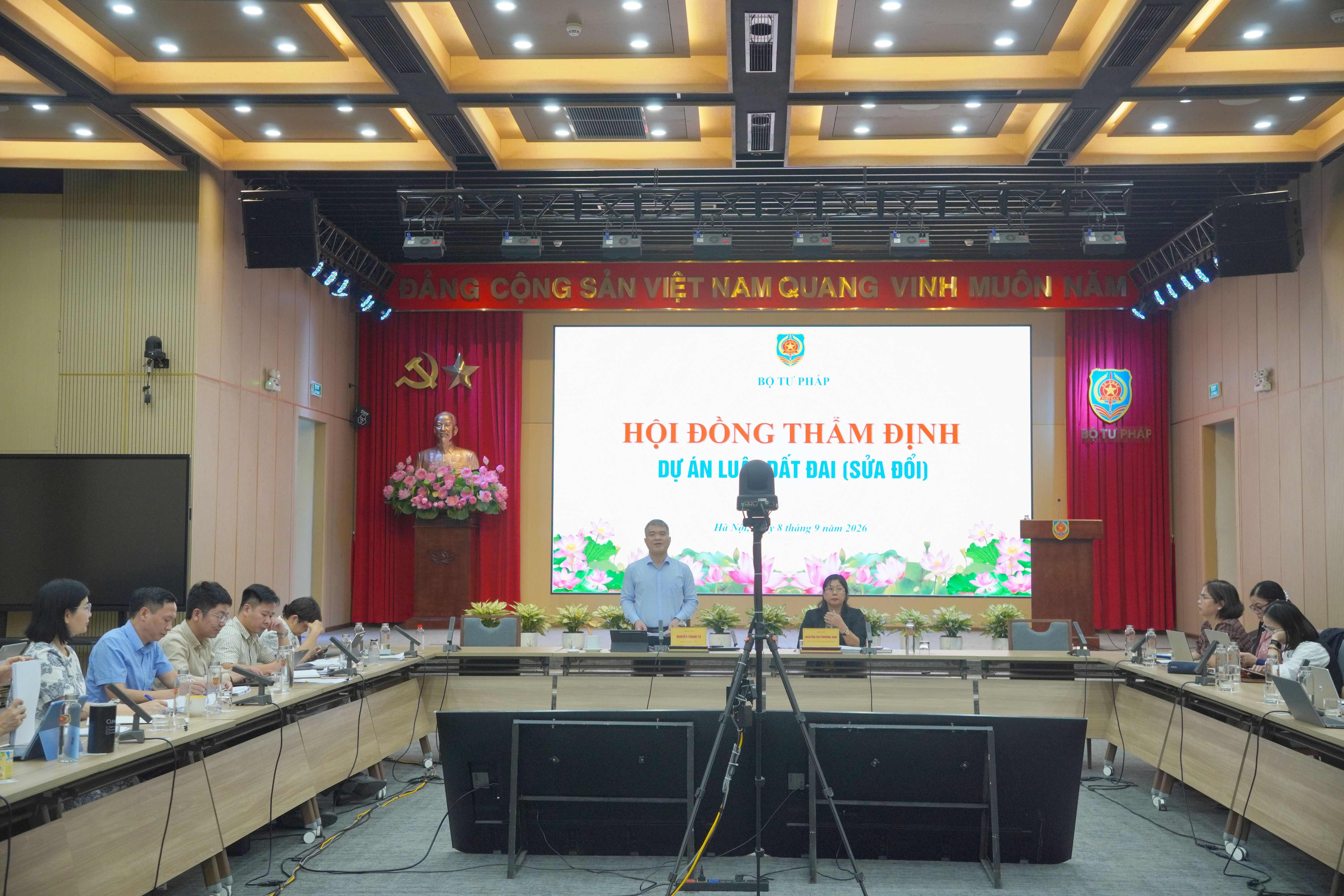 Hoàn thiện thể chế để phát huy cao nhất tiềm năng, nguồn lực đất đai