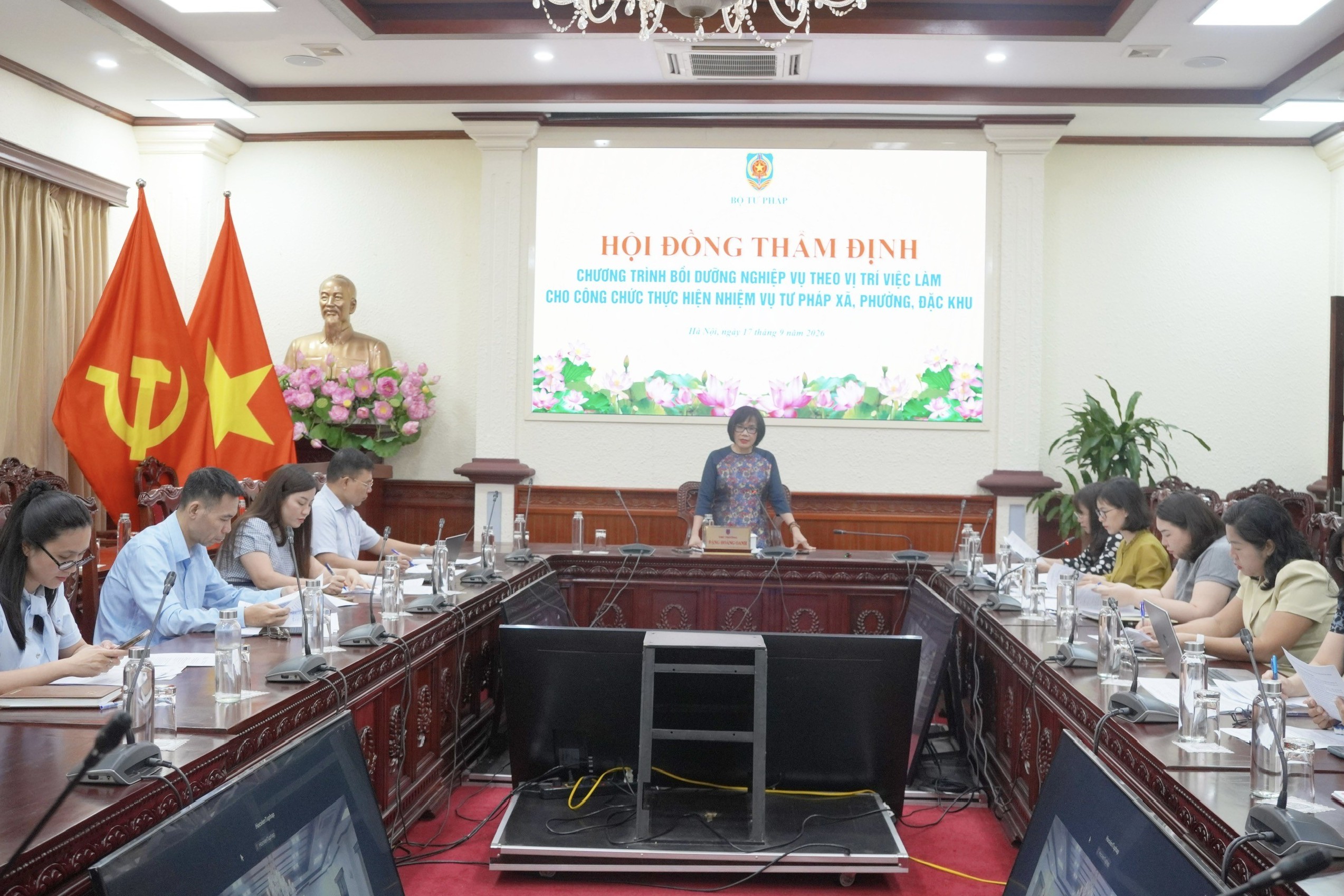 Nâng cao năng lực, tính chuyên nghiệp cho đội ngũ cán bộ, công chức tư pháp xã, phường, đặc khu