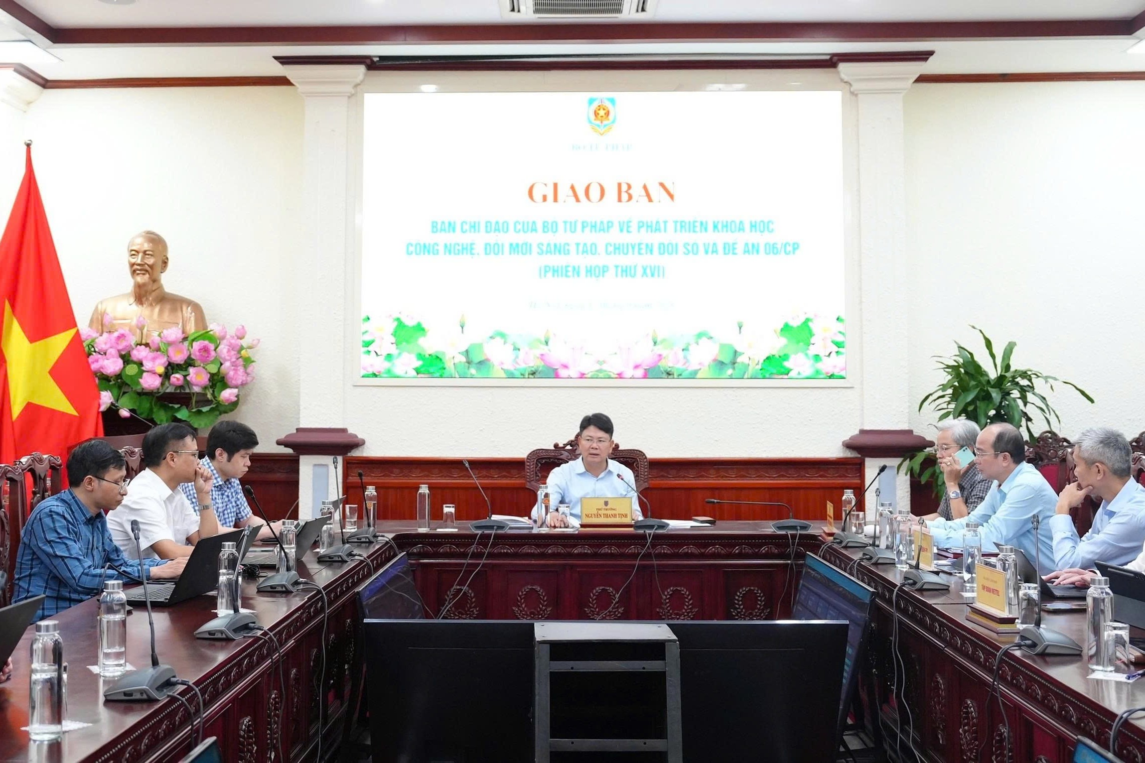 Bộ Tư pháp tập trung tháo gỡ điểm nghẽn, hoàn thành các nhiệm vụ trọng tâm về chuyển đổi số