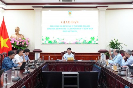 Bộ Tư pháp tập trung tháo gỡ điểm nghẽn, hoàn thành các nhiệm vụ trọng tâm về chuyển đổi số