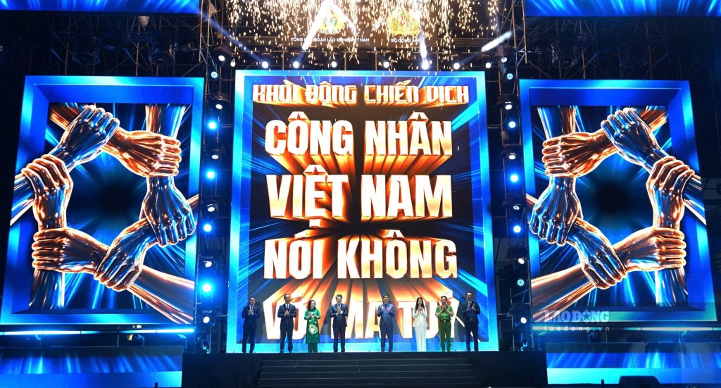 Phát động Chiến dịch 