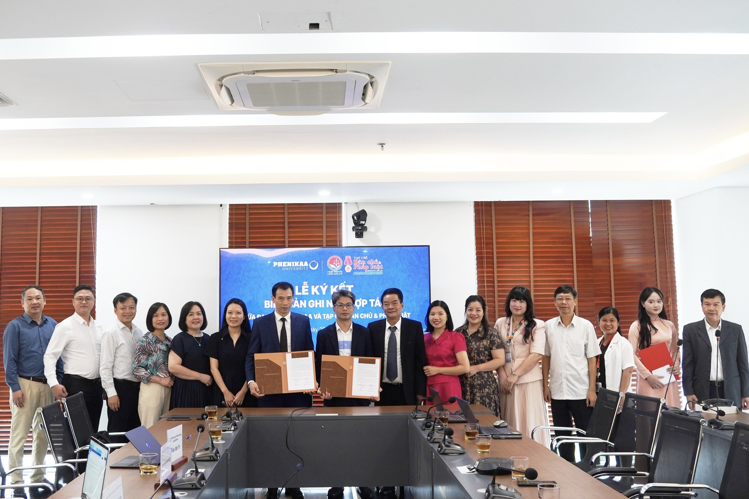 Lực đẩy thể chế cho phát triển giáo dục