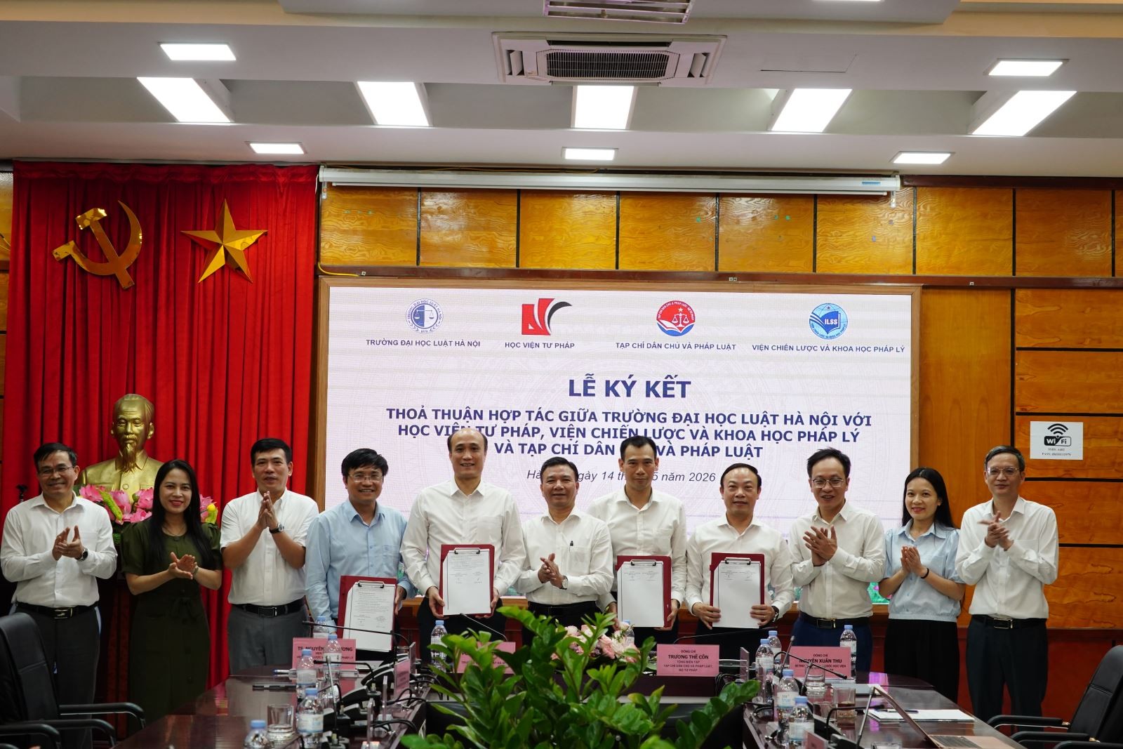 Lực đẩy thể chế cho phát triển giáo dục