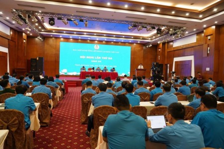 Hội nghị lần thứ 3 Ban Chấp hành Tổng Liên đoàn Lao động Việt Nam khoá XIV tập trung nhiều nội dung trọng tâm