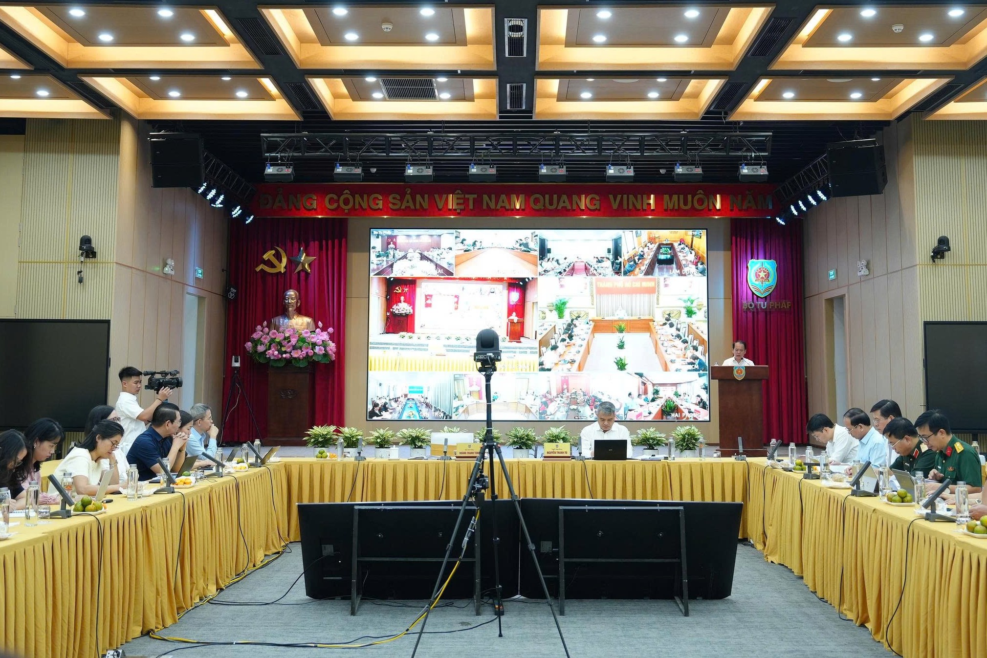Thí điểm chế định luật sư công: Khẩn trương kiện toàn đội ngũ, bảo đảm hiệu quả thực chất