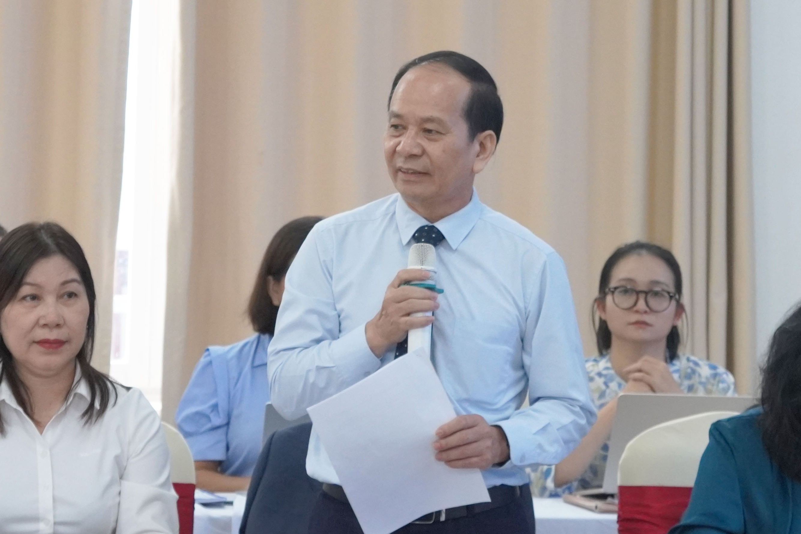 Hoàn thiện mô hình quản lý và tự quản về tổ chức, hoạt động luật sư trong bối cảnh mới