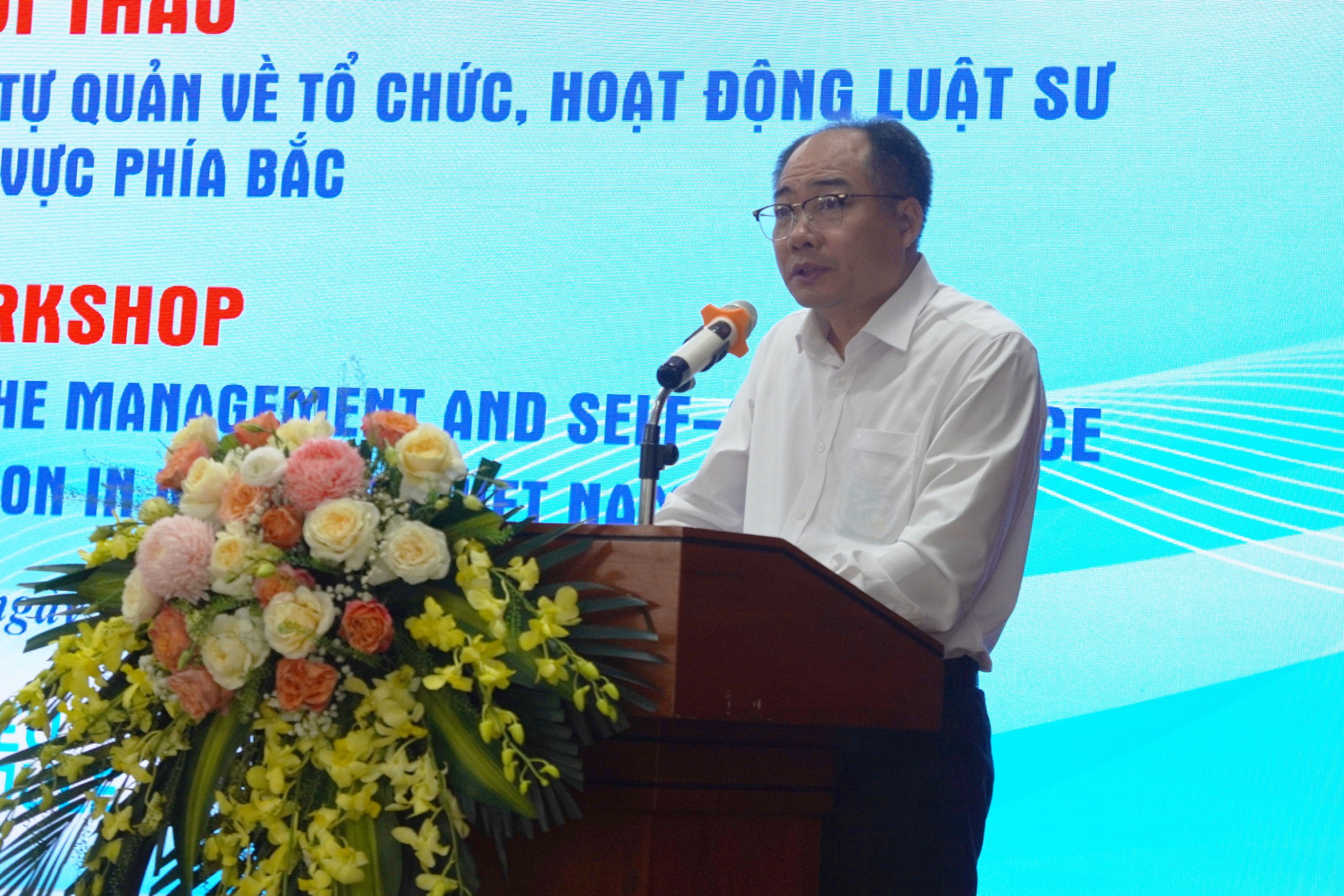 Đổi mới mô hình quản lý, phát huy hiệu quả tính tự quản của tổ chức luật sư