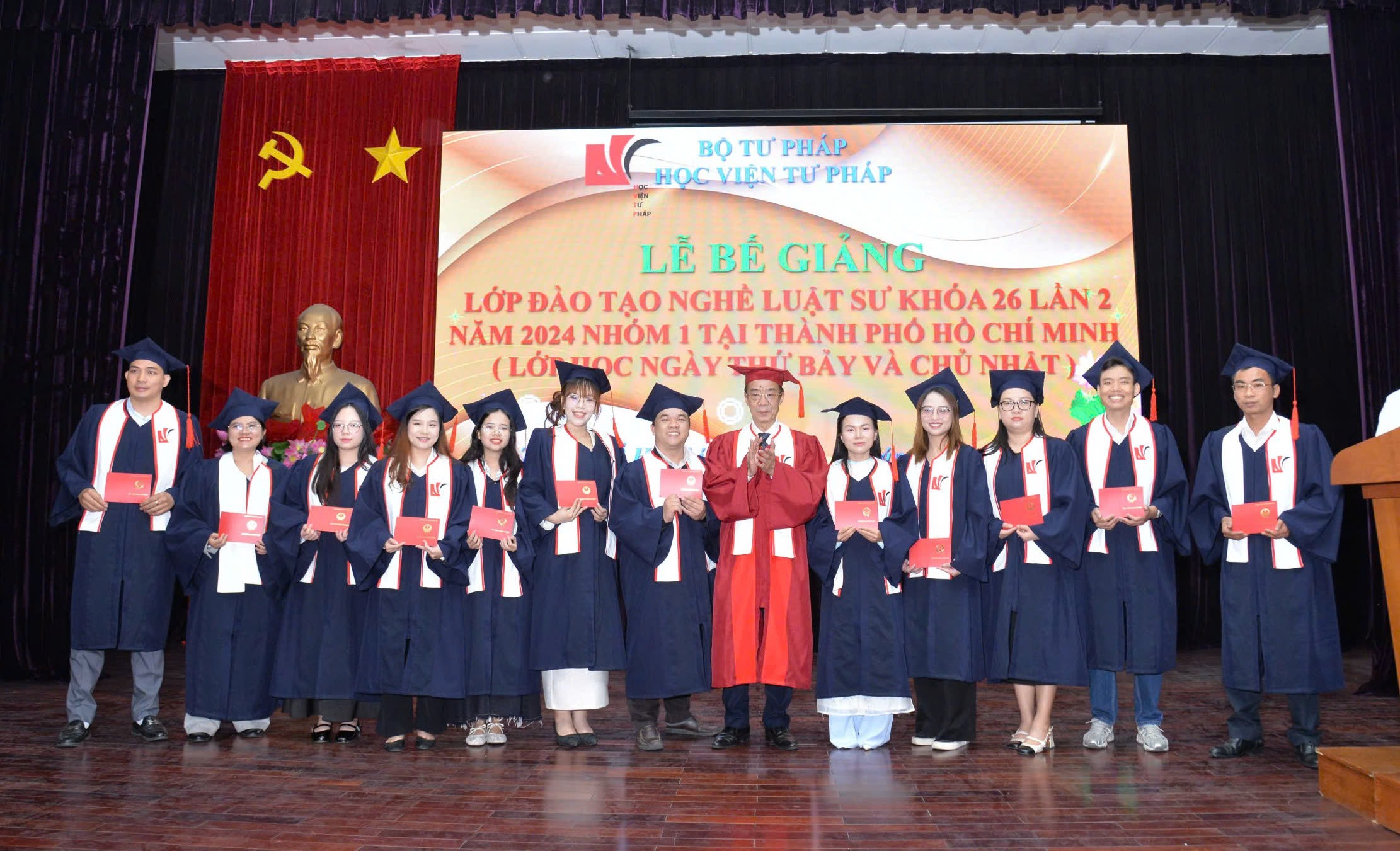 Đào tạo nghề luật sư cần gắn kết chặt chẽ giữa lý thuyết và thực tiễn
